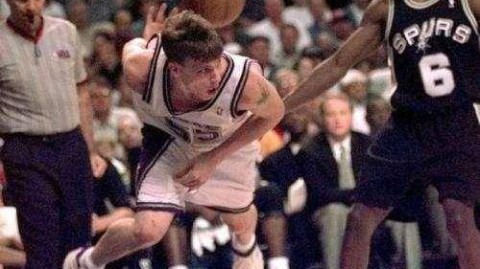 NBA白色球员传球的艺术巅峰——“白巧克力”与“白魔鬼”的华丽手活儿